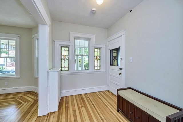 36 Granville Rd 1, Cambridge, MA 02138