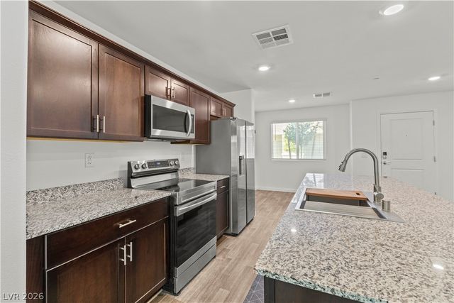 12280 Golden Wreath Road 3, Las Vegas, NV 89183