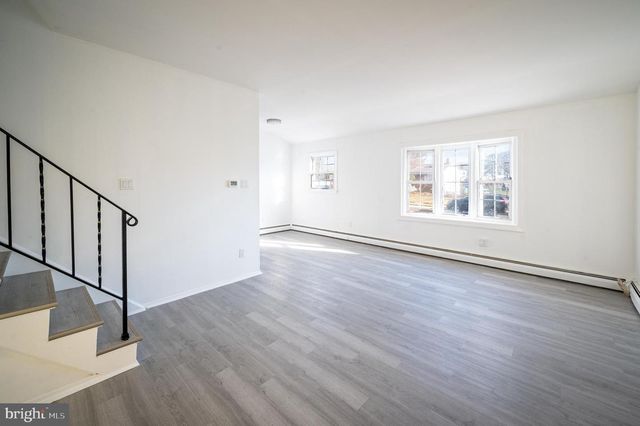 820 CHERRY ST, Lansdale, PA 19446