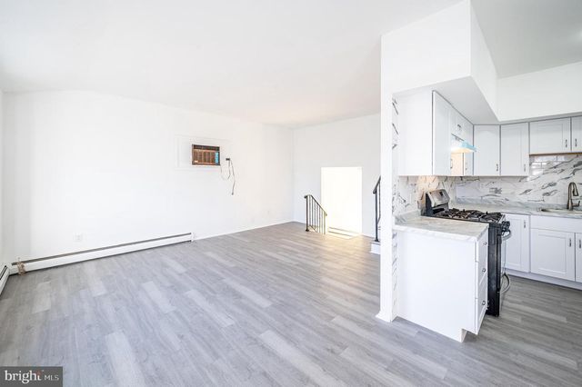 820 CHERRY ST, Lansdale, PA 19446