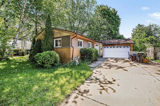 1200 Love Street, Midland, MI 48642