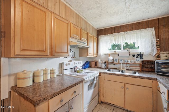 158 Grandview, Duffield, VA 24244