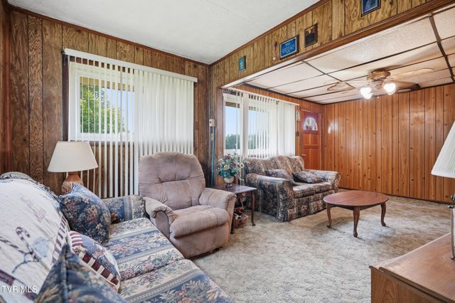 158 Grandview, Duffield, VA 24244