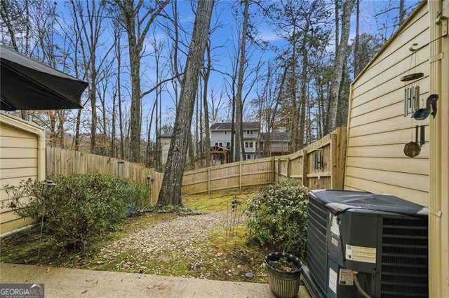 137 Weatherburne Drive, Roswell, GA 30076
