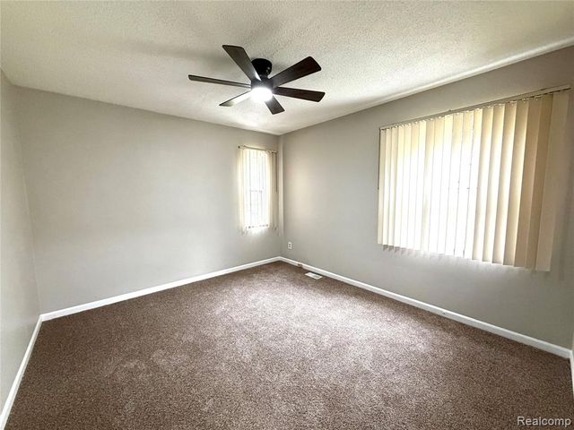 18235 Tracey Street, Detroit, MI 48235