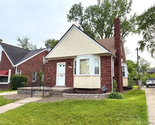 18235 Tracey Street, Detroit, MI 48235