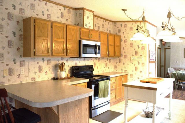 2864 Scrubgrass Road, Gravel Switch, KY 40328