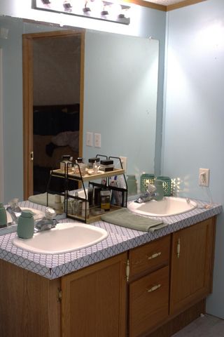 2864 Scrubgrass Road, Gravel Switch, KY 40328