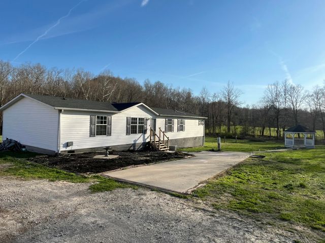 2864 Scrubgrass Road, Gravel Switch, KY 40328