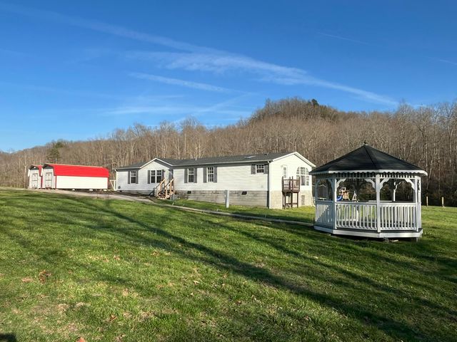 2864 Scrubgrass Road, Gravel Switch, KY 40328