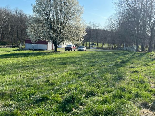 2864 Scrubgrass Road, Gravel Switch, KY 40328