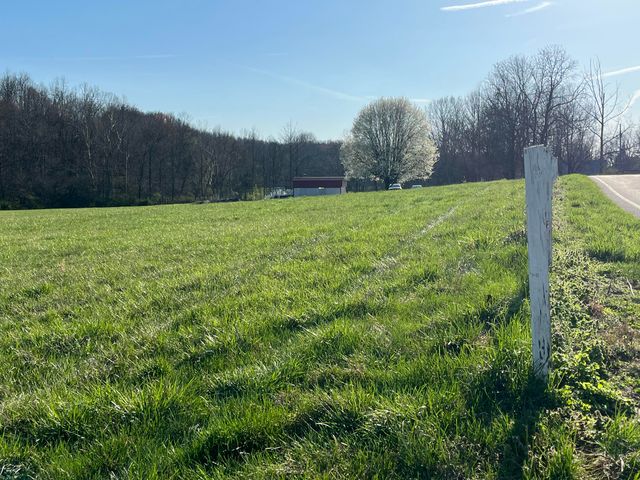 2864 Scrubgrass Road, Gravel Switch, KY 40328