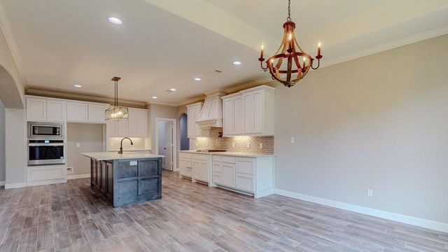 8360 Chappell Hill Drive, Beaumont, TX 77713