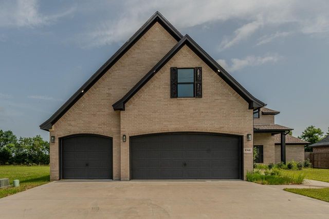 8360 Chappell Hill Drive, Beaumont, TX 77713