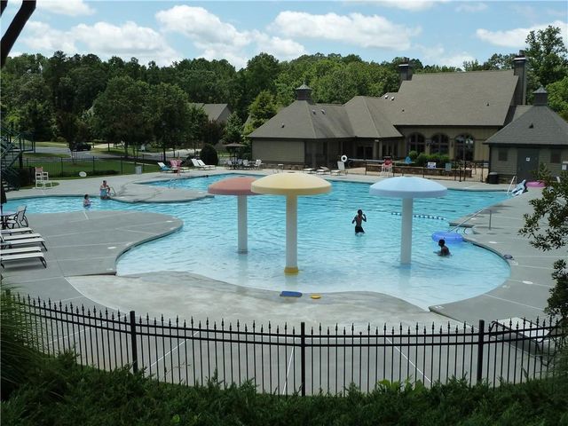 1490 Avalon Creek Road, Sugar Hill, GA 30518