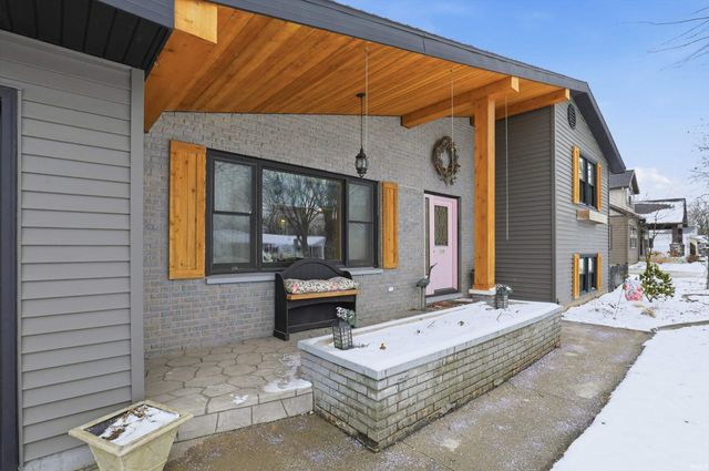 1508 S 15th Street, Goshen, IN 46526