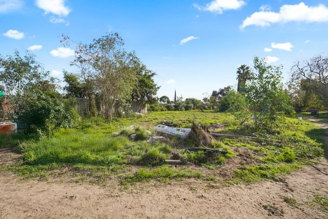 132 Pecos Ave, Modesto, CA 95351