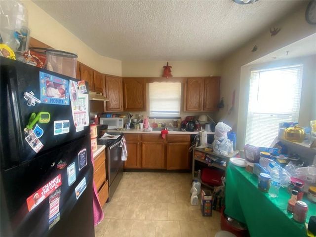 11422 E 75th Street, Raytown, MO 64138