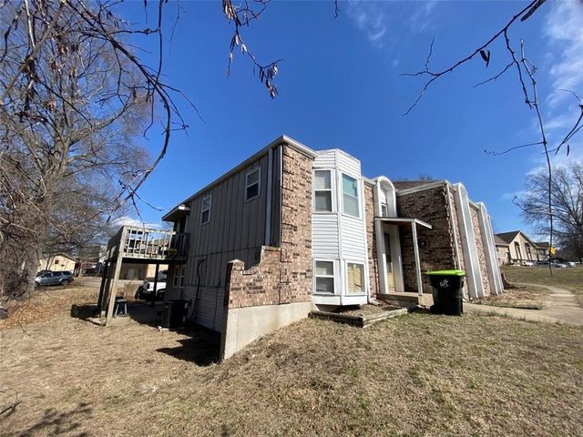 11422 E 75th Street, Raytown, MO 64138