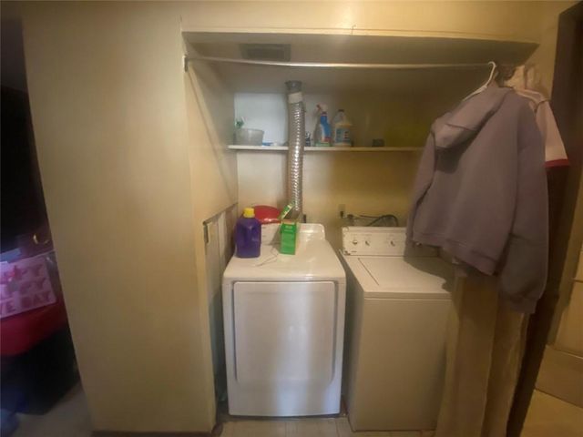 11422 E 75th Street, Raytown, MO 64138