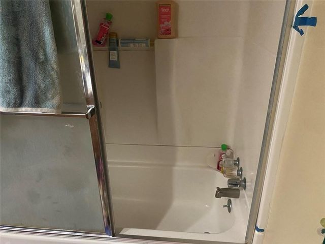 11422 E 75th Street, Raytown, MO 64138