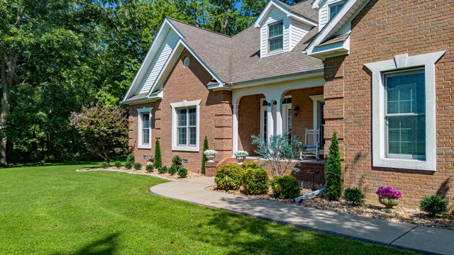 6625 Old Hinkleville Road, Paducah, KY 42001
