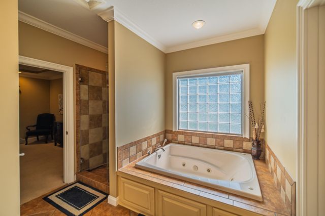 6625 Old Hinkleville Road, Paducah, KY 42001