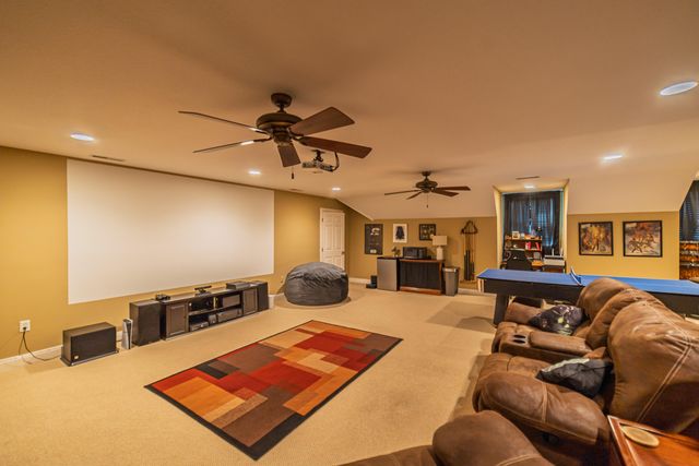 6625 Old Hinkleville Road, Paducah, KY 42001
