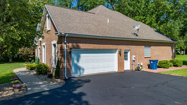 6625 Old Hinkleville Road, Paducah, KY 42001