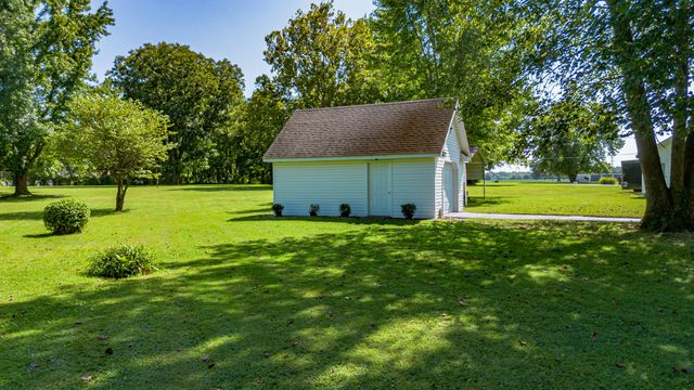 6625 Old Hinkleville Road, Paducah, KY 42001
