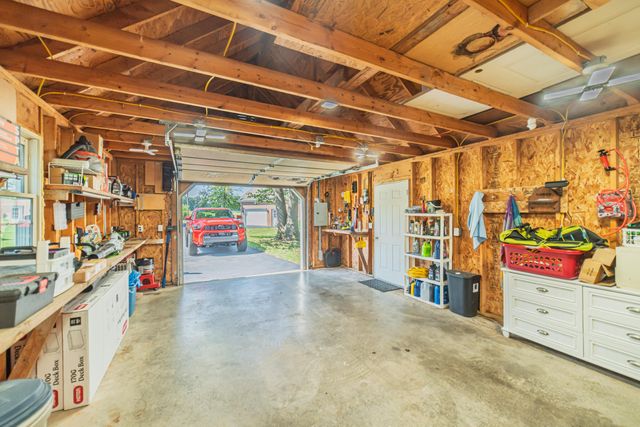 6625 Old Hinkleville Road, Paducah, KY 42001