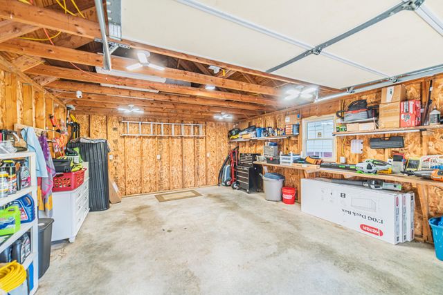 6625 Old Hinkleville Road, Paducah, KY 42001