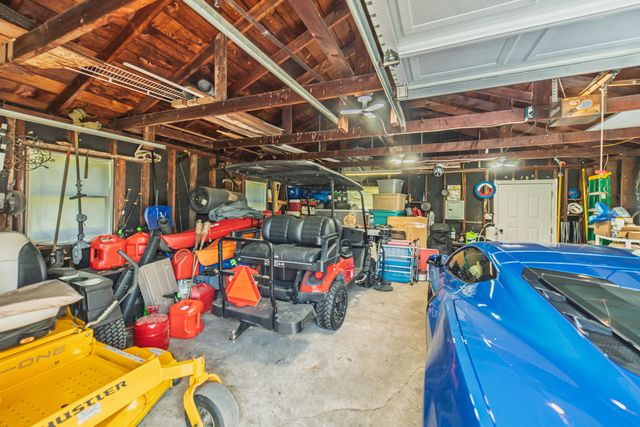 6625 Old Hinkleville Road, Paducah, KY 42001