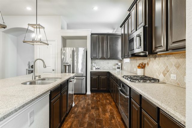 6003 Hedgepark Drive, Richmond, TX 77407