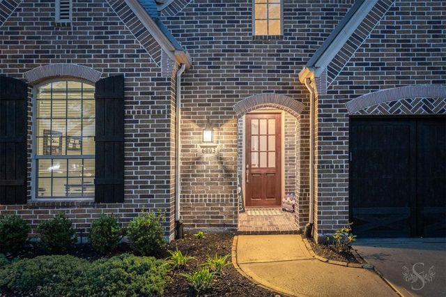 6003 Hedgepark Drive, Richmond, TX 77407