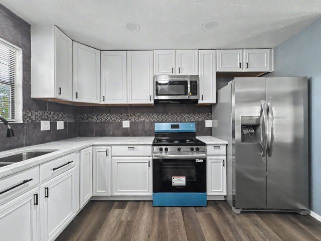 877 Arkansas Street SE, Rio Rancho, NM 87124