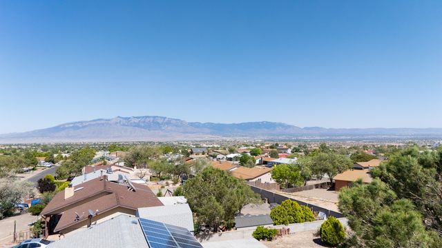 877 Arkansas Street SE, Rio Rancho, NM 87124