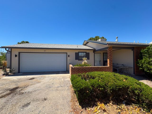 877 Arkansas Street SE, Rio Rancho, NM 87124