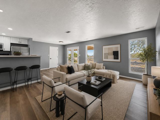 877 Arkansas Street SE, Rio Rancho, NM 87124