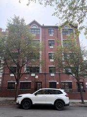 139-70 Pershing Crescent, Briarwood, NY 11435