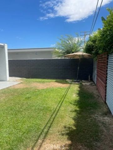 555 El Placer Road 1, Palm Springs, CA 92264