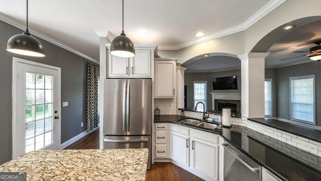 214 Summer Chase, Carrollton, GA 30116