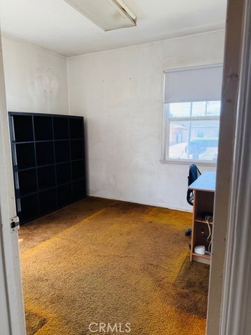 13708 S Menlo, Gardena, CA 90247