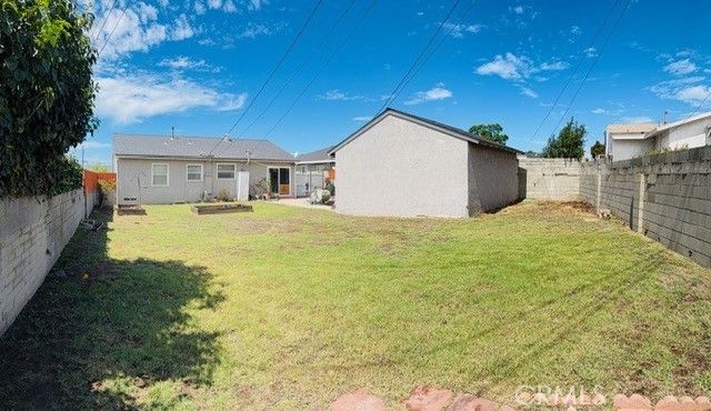 13708 S Menlo, Gardena, CA 90247