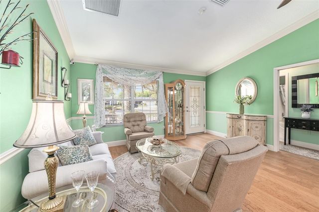 1075 NAPIER COURT, The Villages, FL 32162