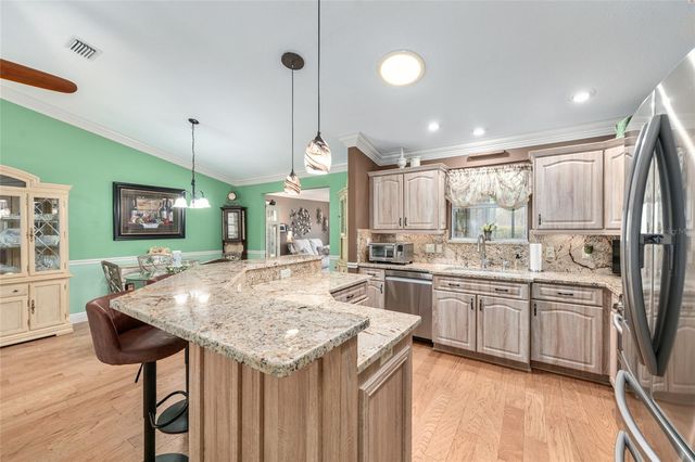 1075 NAPIER COURT, The Villages, FL 32162