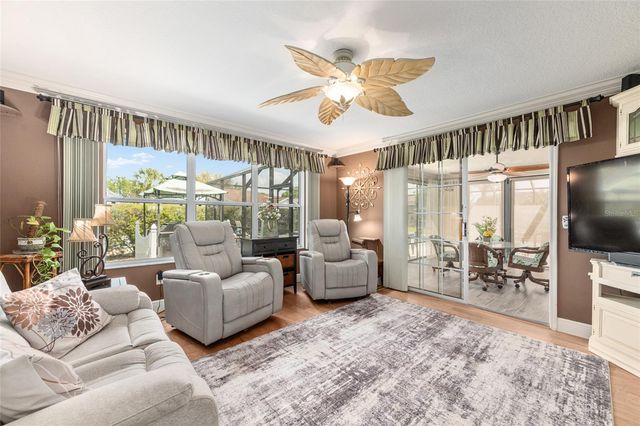 1075 NAPIER COURT, The Villages, FL 32162