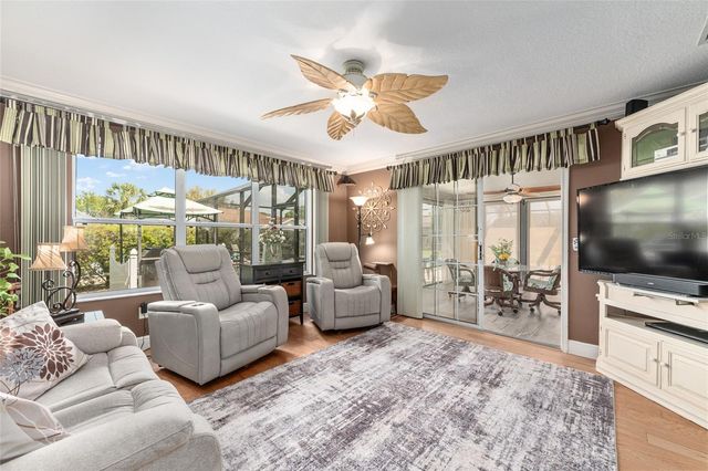 1075 NAPIER COURT, The Villages, FL 32162