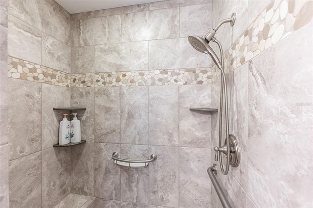 1075 NAPIER COURT, The Villages, FL 32162