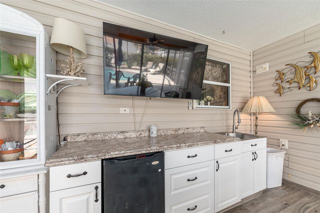 1075 NAPIER COURT, The Villages, FL 32162